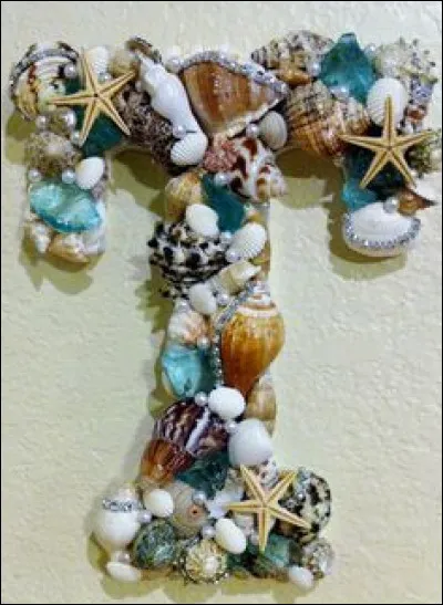 Tabarly : dans quelle mer le navigateur Eric Tabarly a-t-il trouvé la mort en 1998 ?