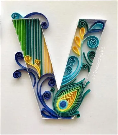 Vol : deux de ces oiseaux ont une grande habitude du vol, l'un en piqué, l'autre en piquant. Lequel n'est pas concerné ?