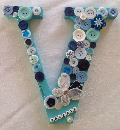 Vinaigrier : Le vinaigrier, appelé aussi Sumac de Virginie est un arbre qui donne des drupes rouges, à quoi servent-elles ?