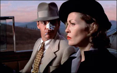 Quels interprètes voit-on à l'écran dans le film "Chinatown" ?