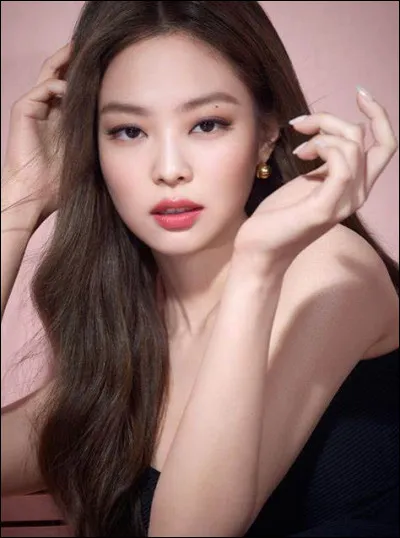 De quel pays Jennie est-elle originaire ?
