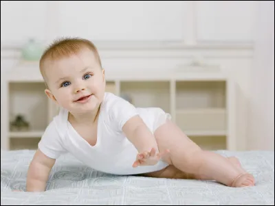 En moyenne, combien de personnes naissent chaque minute ?