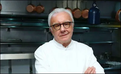 Combien d'étoiles possède Alain Ducasse, le chef le plus étoilé au monde ?