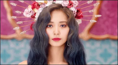 Qui est cette magnifique femme ?