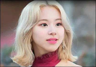 Et enfin, qui est-elle ?