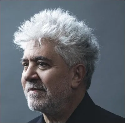 Qui est ce cinéaste, réalisateur du film ''Femmes au bord de la crise de nerfs'' ?