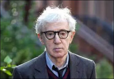 Cinéma : Lequel de ces films n'a pas été réalisé par Woody Allen ?