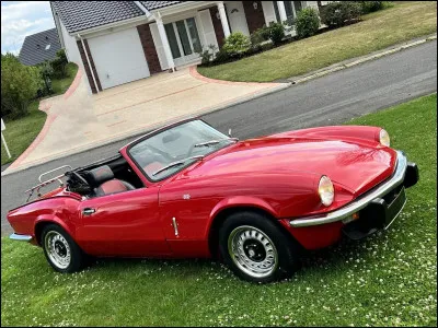 Hicham El Guerrouj est actuellement recordman du monde du...