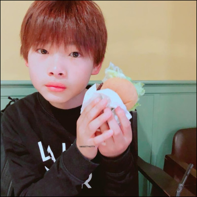 Qui est ce membre d'Enhypen ? (Photo d'enfance)