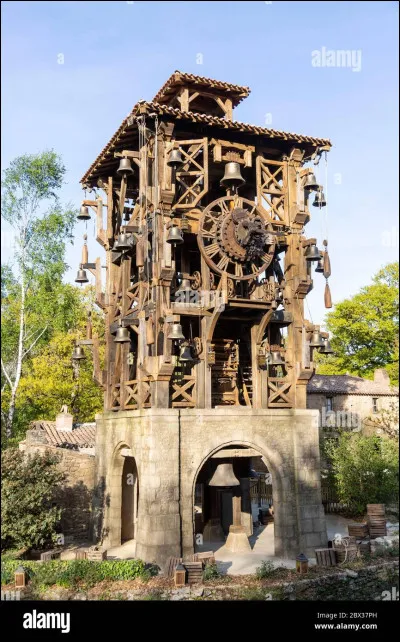 Quant au ''Grand Carillon'', où se trouve-t-il ?