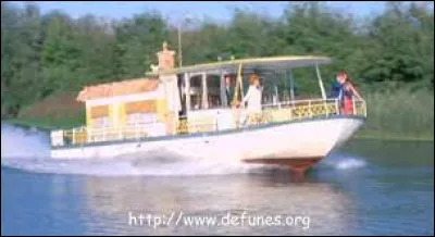 Qui peut-on voir à l'affiche du film "Le Petit Baigneur" ?