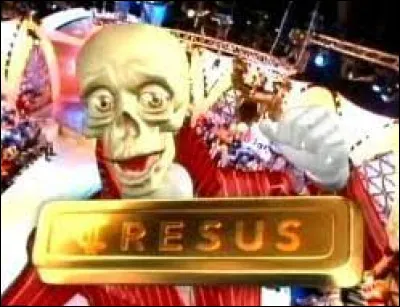 Que faut-il ajouter à "cre" pour obtenir le nom d'un jeu télévisé présenté par Vincent Lagaf' dans les années 2000 ?