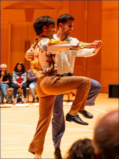 Quelle coiffure préfères-tu ?