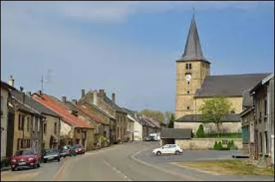 Village de l'arrondissement de Sedan, pas très loin de la Belgique, Puilly-et-Charbeaux se situe dans le département ...
