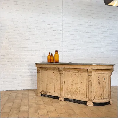 Quel professionnel pouvait utiliser ce meuble ?