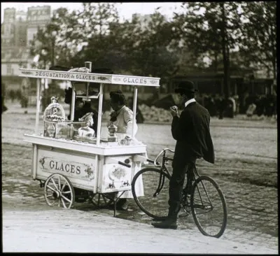 Quel est le métier de la femme sur la photo ?