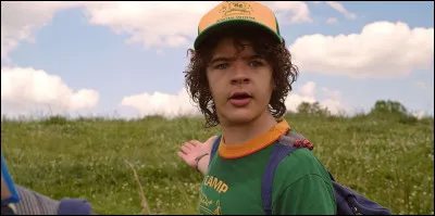 Connu pour son sourire contagieux et son caractère enthousiaste, il est un personnage aimé pour son humour et sa persévérance. Qui est-ce ?