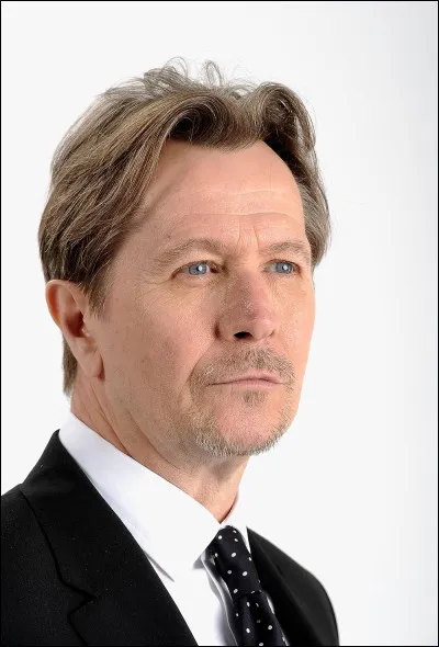 Dernière question : Quel personnage Gary Oldman a-t-il interprété ?