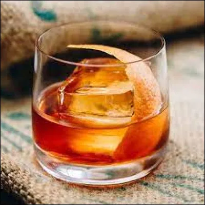 Gastronomie : Quel alcool entre dans la composition du cocktail Old fashioned ?