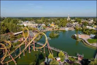 Sports et loisirs : En quelle année le parc Astérix a-t-il ouvert ?