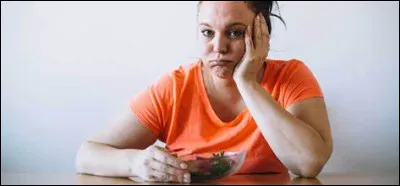 Tu t'ennuies, mais tu as quatre options pour t'amuser ou te d&eacute;tendre. Laquelle prendrais-tu  ?