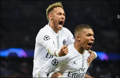 Combien de buts a-t-il inscrit en Ligue des champions en 6 saisons avec Paris ?
