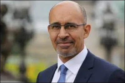 Politique et Institutions : Comment se nomme cet homme politique connu notamment pour avoir été le président de ''SOS Racisme'' ?