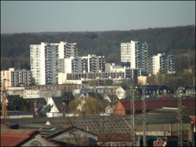 Nogent-sur-Oise, 22 500 habitants et 4e ville du département, appartient à l'agglomération de ...