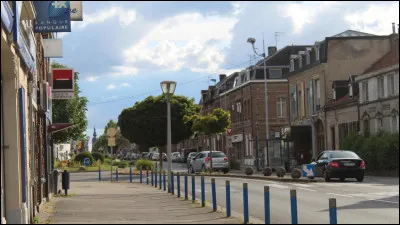 Saint-Saulve, 11 200 habitants, appartient à l'agglomération de ...