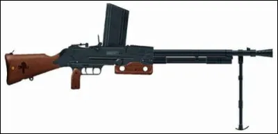Quel est le nom de ce fusil mitrailleur, qui fera son baptême du feu lors de la guerre du Rif et ne sera retiré du service que dans les années 80 ?
