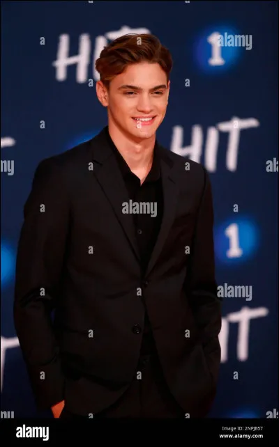 Comment ne s'appelle pas la petite sur de Nick ?