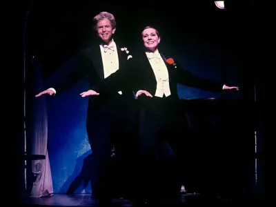 "Victor, Victoria" est un long-métrage joué par Julie Andrews.