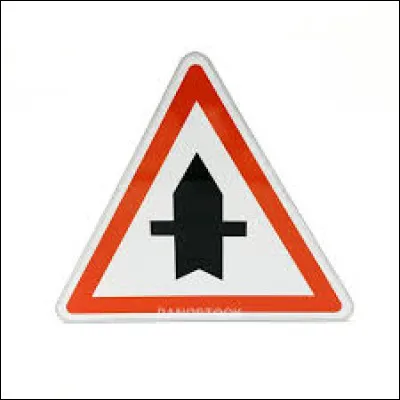 Intersection ! Qu'indique-t-il ?