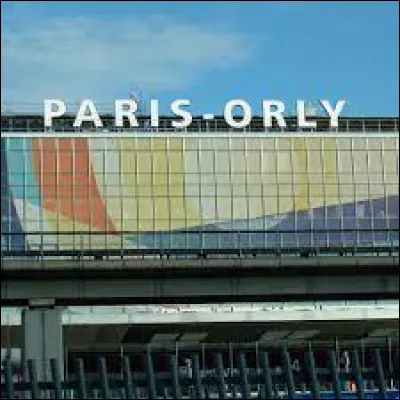 Quel chanteur interprétait le titre ''Dimanche à Orly'' ?