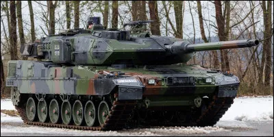 Quel est le nom de char de bataille principale allemand, faisant notamment l'actualité avec le conflit russo-ukrainien ?