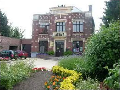 Nous partons maintenant dans les Hauts-de-France, à Féchain. Commune de l'agglomération de Douai, elle se situe dans le département ...