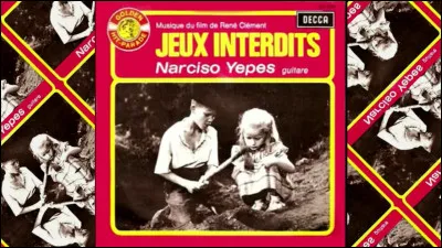 "Jeux interdits" est interprété par Brigitte Fossey.