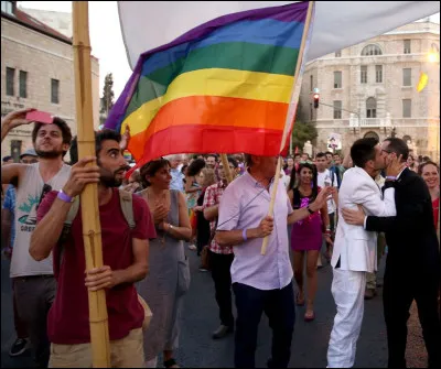 La personne qui est en crush sur toi fait son coming out. Que fais-tu ?