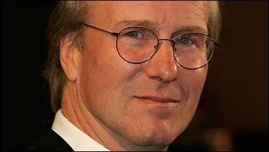 Comment s'appelle le personnage interpr�t� par William Hurt ?