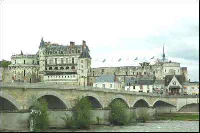 Quel roi de France était surnommé Philippe "le Bel" ?