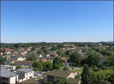 Couzeix, 9 600 habitants et 4e ville du département, appartient à l'agglomération de ...