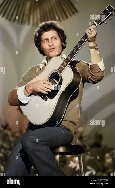 Lequel de ces albums appartient au chanteur que l'on étudie depuis le début de ce quiz ?