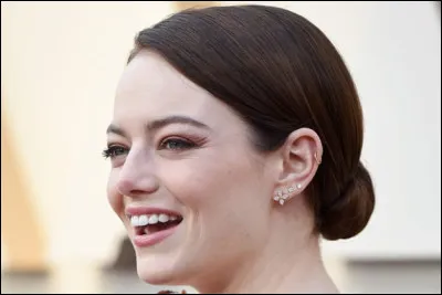 Qui est cette Emma, actrice américaine au sourire radieux ?