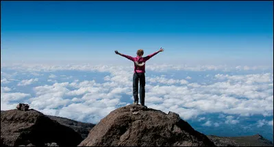 En quelle année est effectuée la première ascension du Kilimandjaro ?