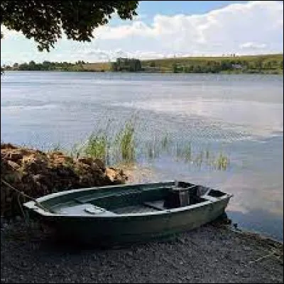 Quelle lettre faut-il ajouter pour obtenir une maison en planches ?