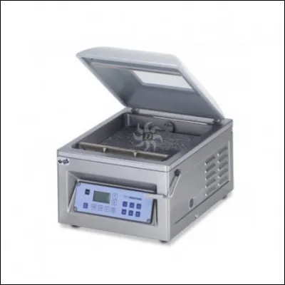 Sort rarement d'une boîte, c'est la...