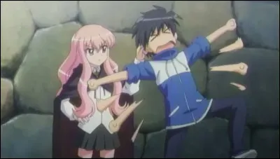 Tu vis à Halkeginia, que penses-tu de la hiérarchie nobles-roturiers ?