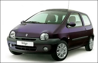 En 1999, la Twingo bénéficie d'un restylage. Quelle est la principale modification à l'avant ?