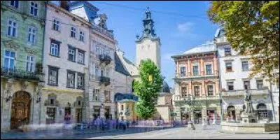 Dans l'empire austro-hongrois, elle s'appelait Lemberg : dans quel pays se trouve aujourd'hui cette ville de 720 000 habitants ?