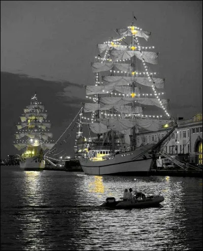 Parmi ces bateaux de légendes, lequel était celui de Christophe Colomb ?